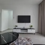 Apartment Caesar 1-bedroom With Pool View *