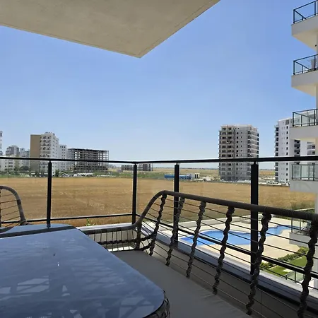 Caesar 1-bedroom With Pool View